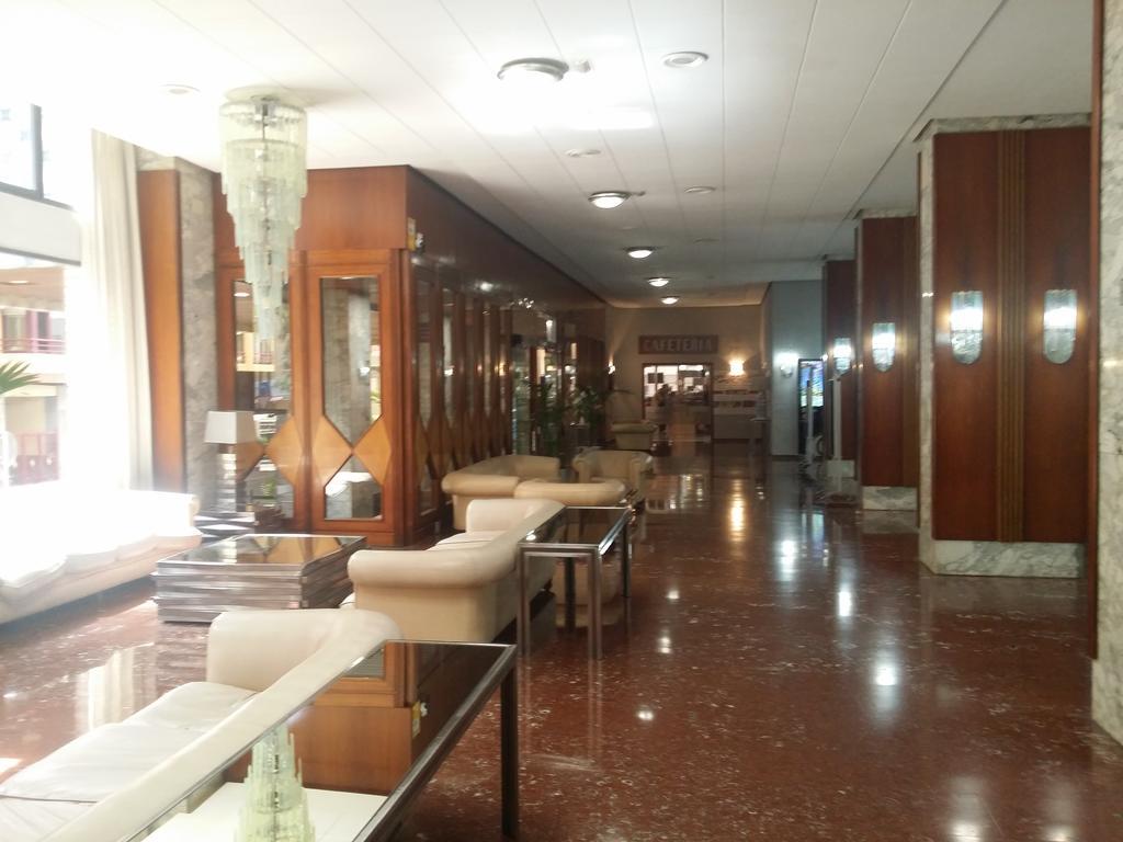 Suite International Alicante Eksteriør billede