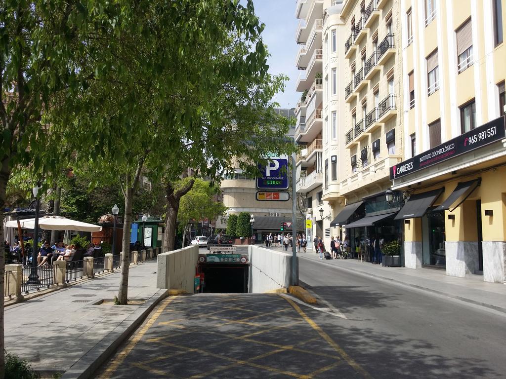Suite International Alicante Eksteriør billede