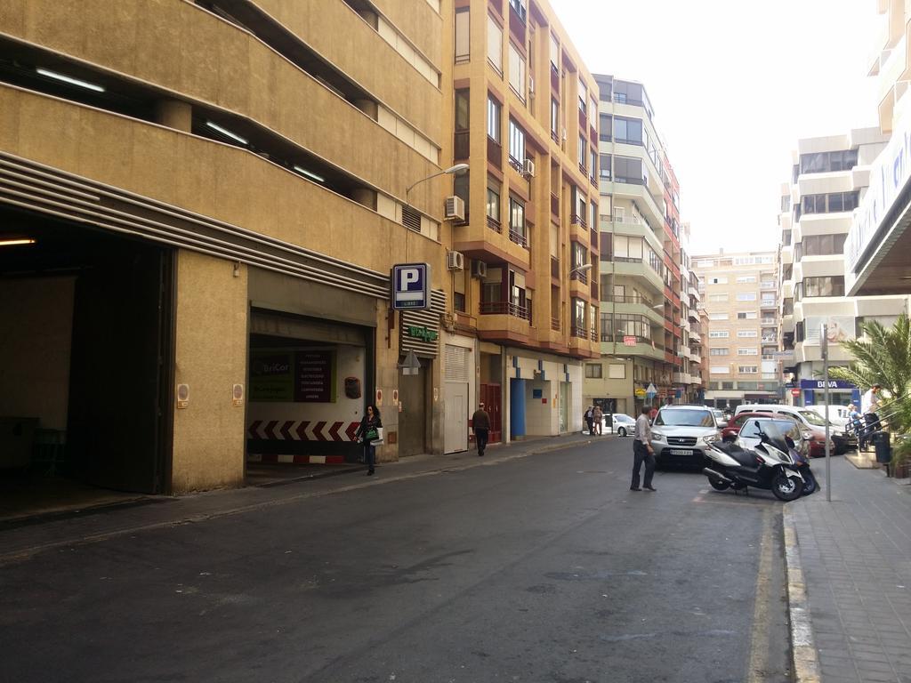 Suite International Alicante Eksteriør billede